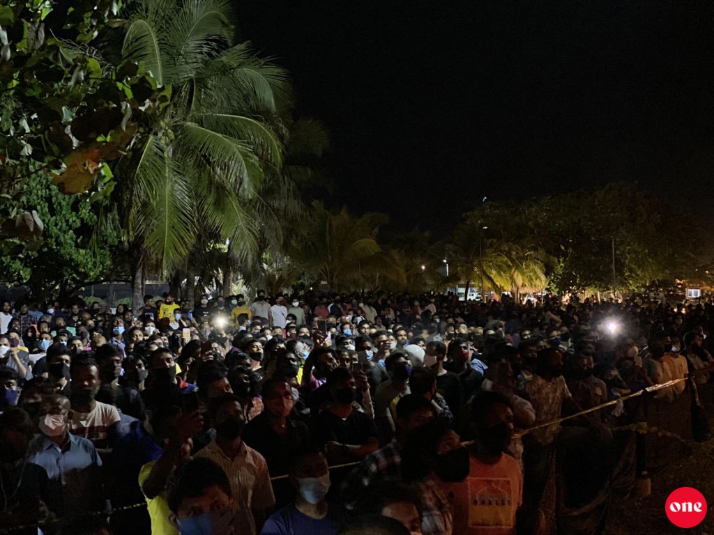 One Photos - 00DiJIy9DxgZnhkbTe3bxIXhP.jpg