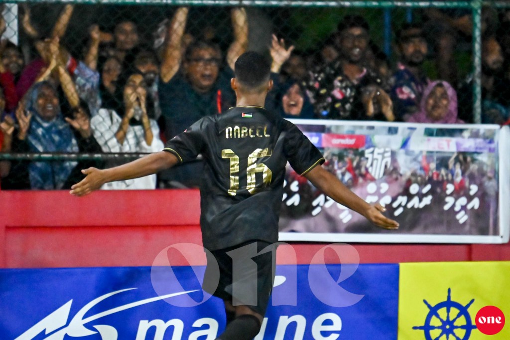 One Photos - 1AS69aENx3at9wKKO0YIrW99h.jpg