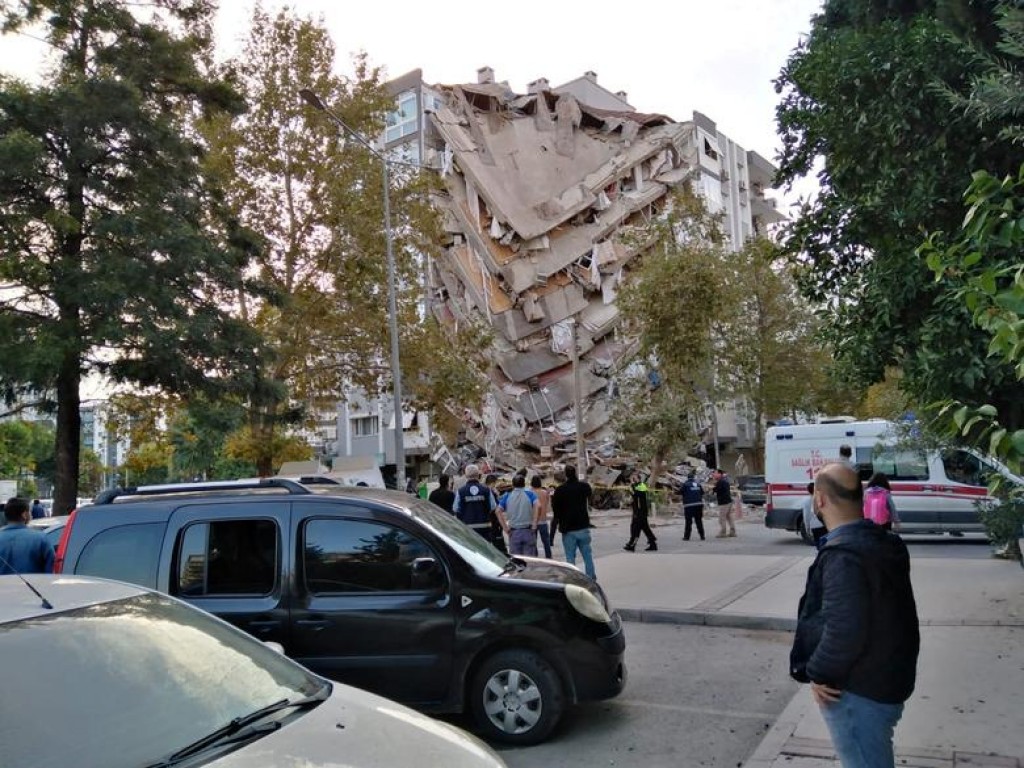 One Photos - 1OtR5HYGkPZEsOZEI5XBR6CHn.jpg