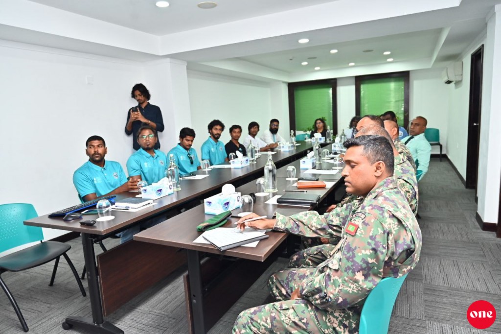 One Photos - 36hhEccXn7PqiMZiO5rSpL48G.jpg