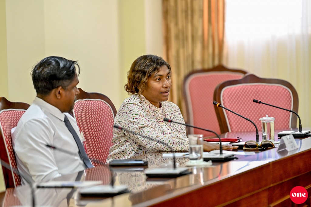 One Photos - 3SRCTKeomte4SeCfbZqn0qdzT.JPG