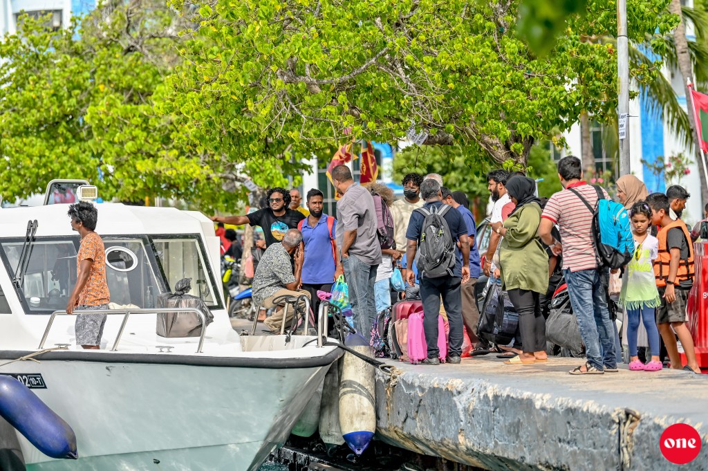 One Photos - 6oBDYW83AJGqKz4NWGCjG7yOj.JPG