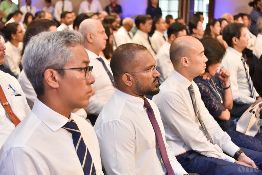 One Photos - 7SJA2nRf1Xb2eazHfMEtmVSvC.jpg