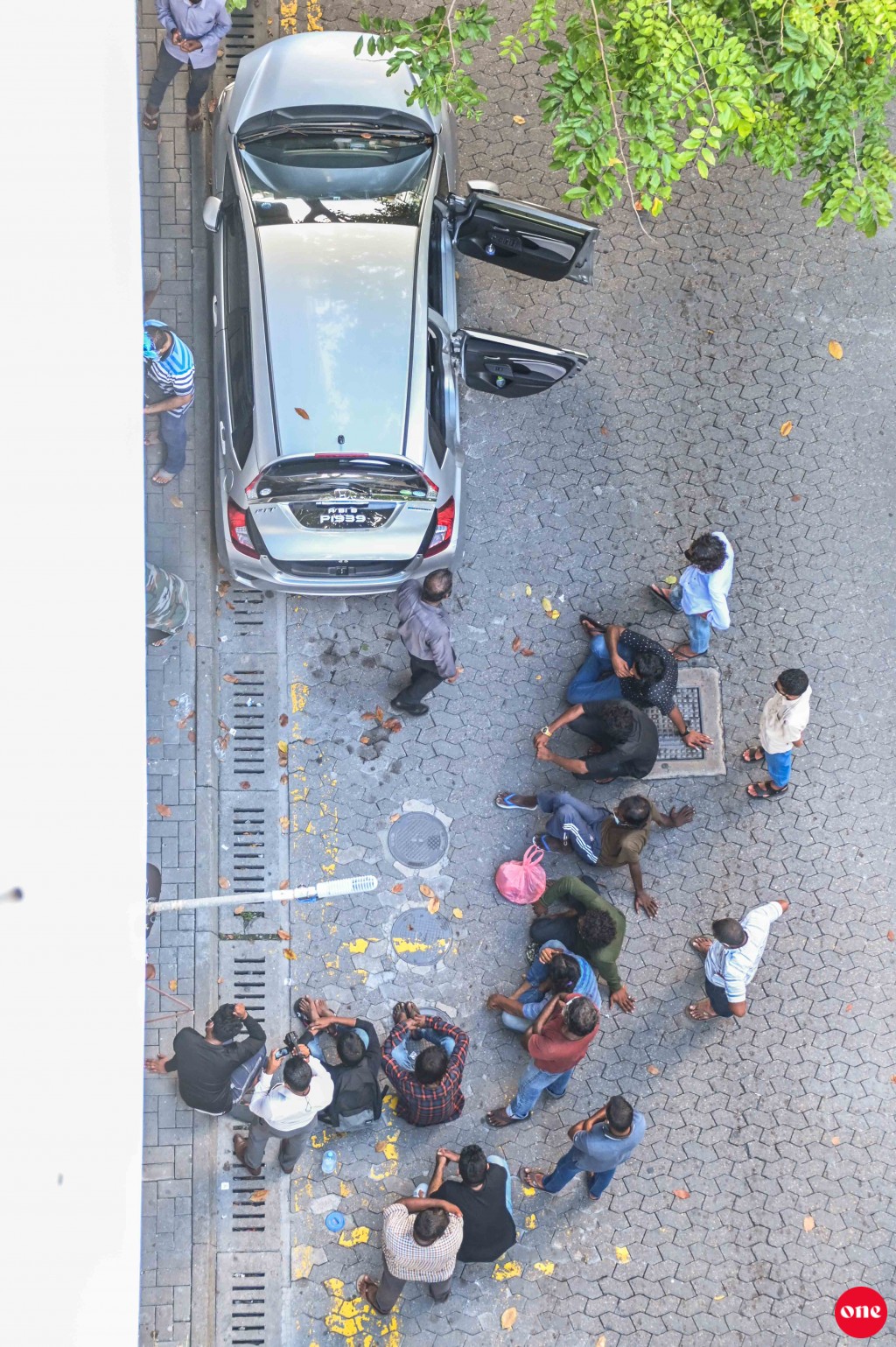 One Photos - 8fYn8ZbGVnoPFsyxGQUho5CVE.jpg