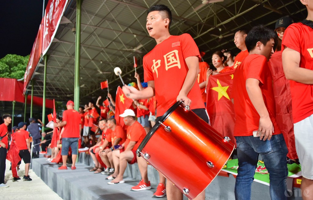 One Photos - 8hwtci8esVvvo5qewgTZUG5mg.jpg