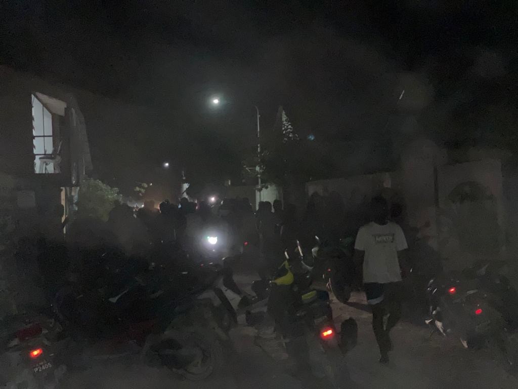 One Photos - AEkVBAO69Efc886vVY9IwVTPu.jpeg