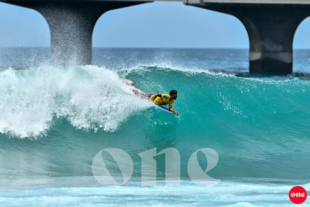 One Photos - BCEIr6DmBuriy1RW2xWafkW8i.jpg