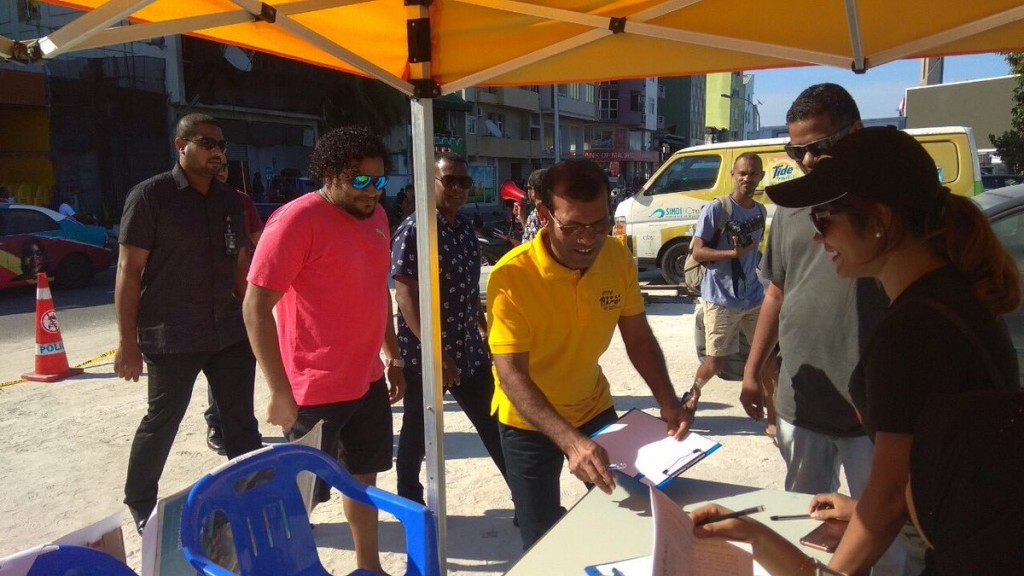One Photos - BFKXTgZBqTTFDrBXPSOdGltyt.jpg