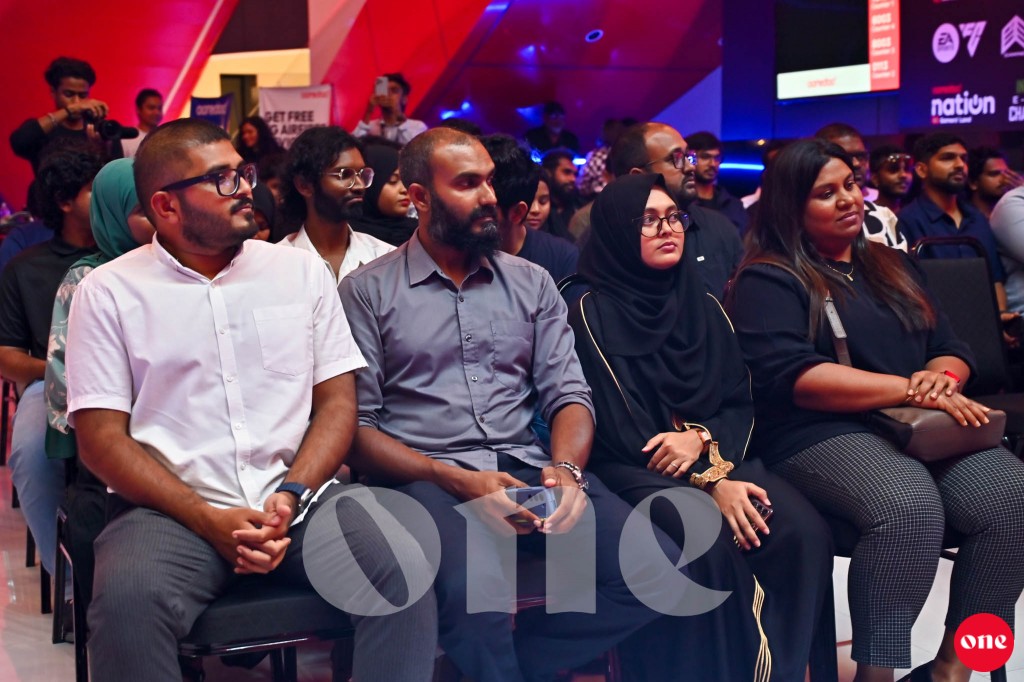 One Photos - BgY64P3hAGVdZYRa9zw3eoSeW.jpg