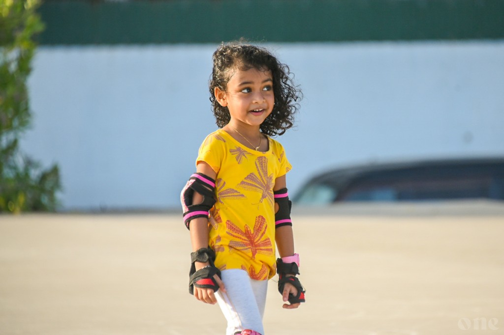 One Photos - Cr5nQ9fY1bQgli0TSYIUR8iVE.jpg