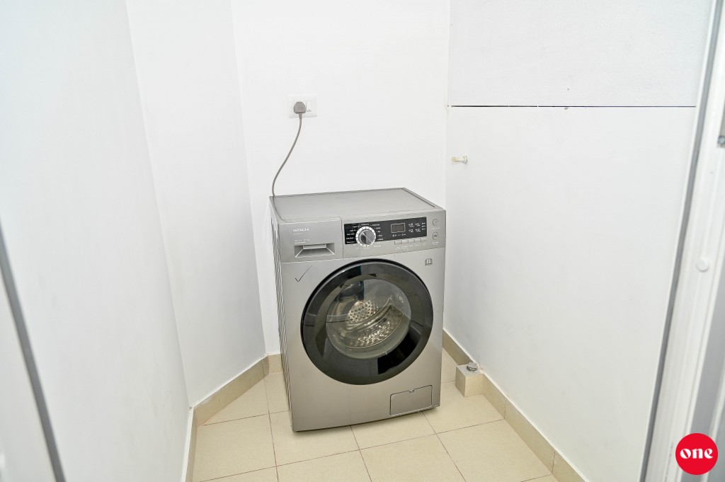 One Photos - DtJl1u8oIj0Gxs39N3C5PQNsK.JPG