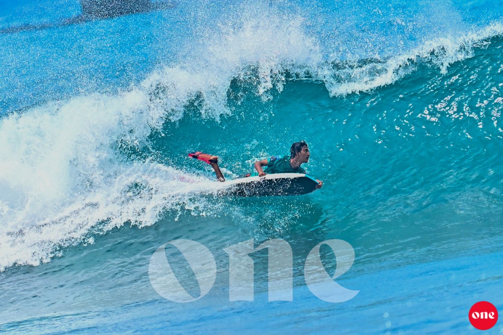One Photos - DxqNMvZFxVu3OYgtCT5zKiuUS.jpg