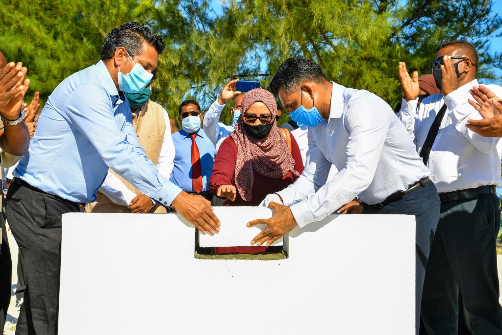 One Photos - Dyj4qrNmfaz9uo67meXuM3Xdr.jpg
