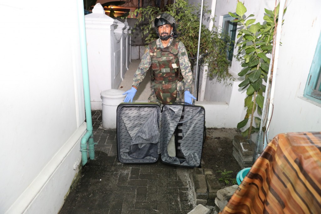 One Photos - Ed4GKKBnmkwNnUo0Lx2Xtvedi.jpg