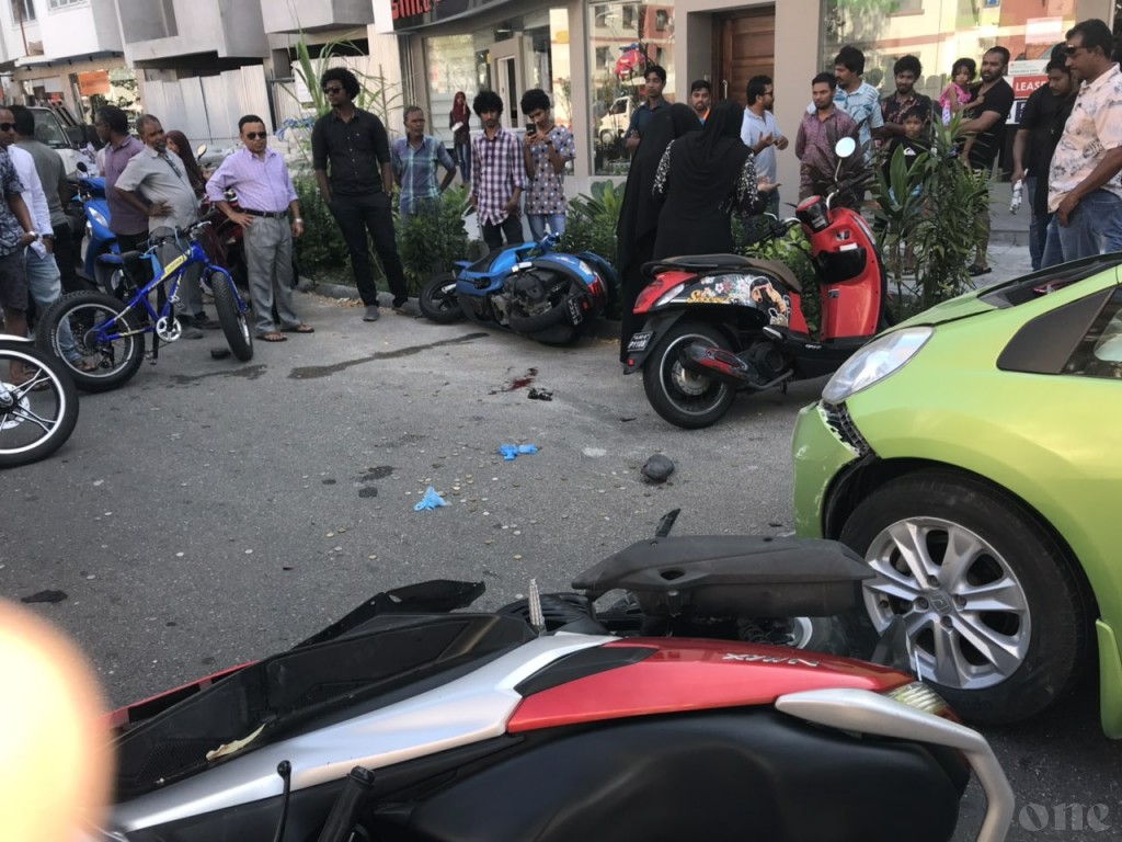 One Photos - Ei3sYHL3kZlOI9YQou7VEVKtt.jpg