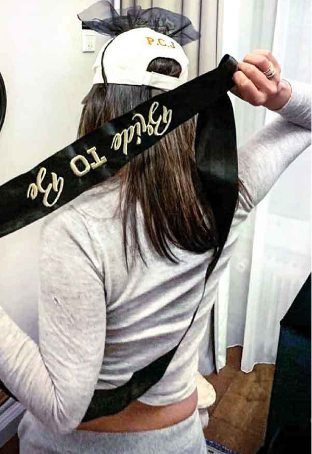 One Photos - M8PpNCmh3r3boHPPtQ9Bw4wHm.jpg