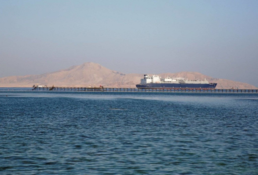 One Photos - M9dpkUDrBcKaBpRzUxRorVpsF.jpeg