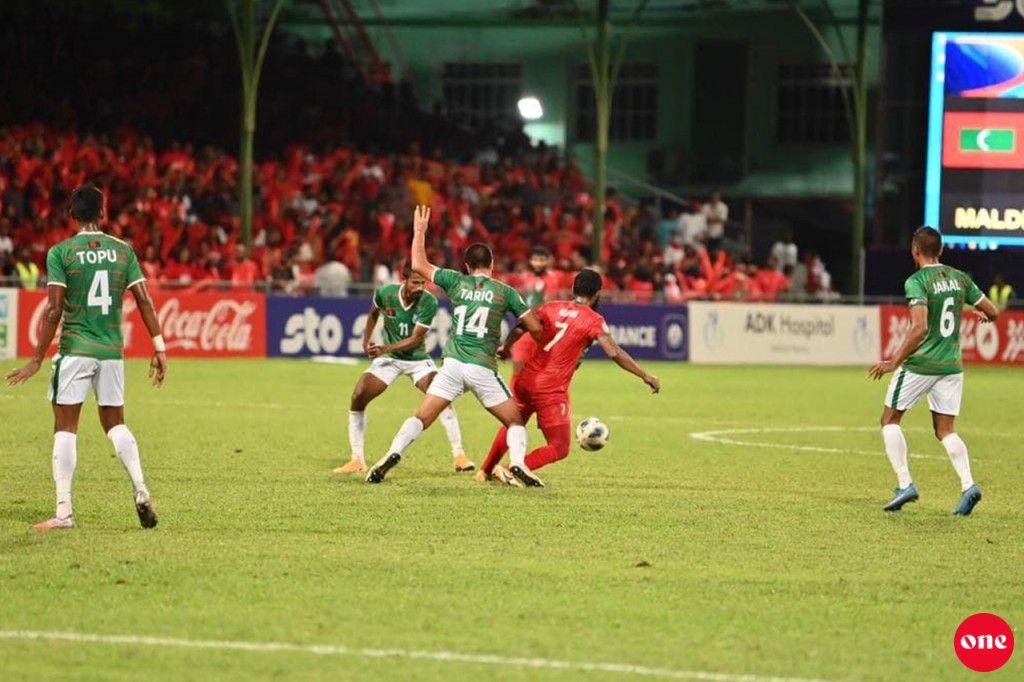 One Photos - MJnL16JFT5UN1RkCvsr11vcp1.jpg