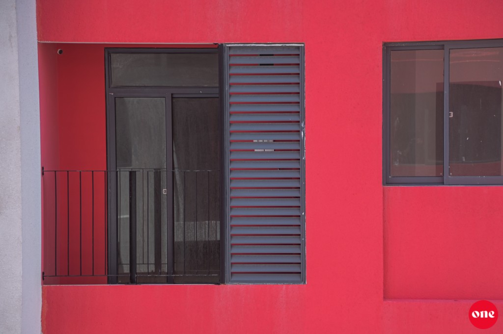 One Photos - N9Sm7Sw2Wsen0KrYw9ZoCsHPH.JPG