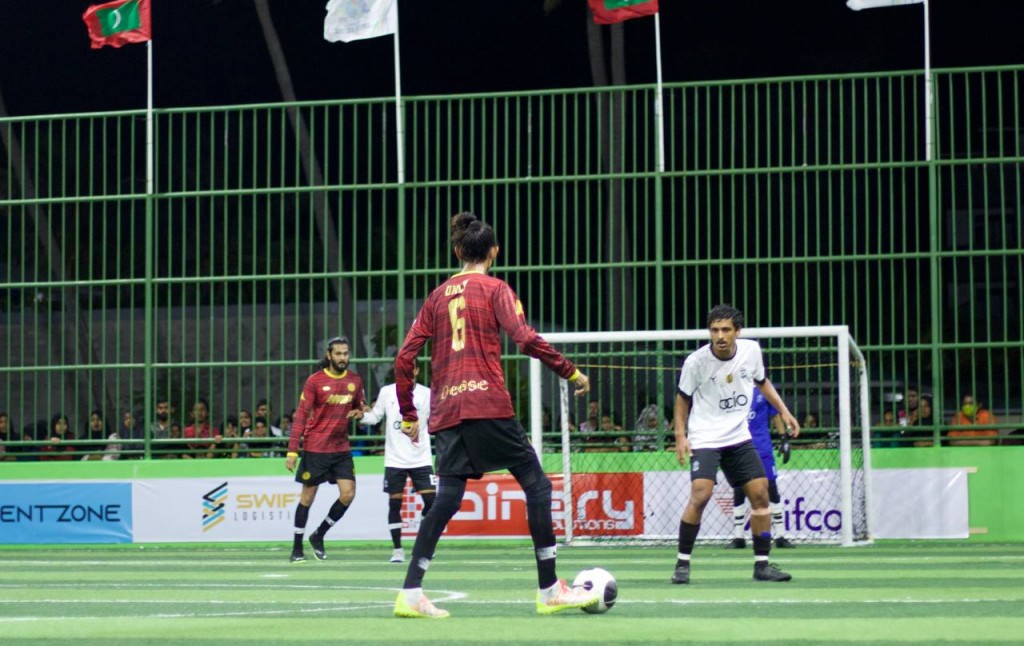 One Photos - NHhSrdw1Ixae23Uwrcb3knqW6.jpeg