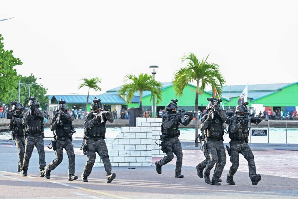 One Photos - QfIFwE6QRXbmnqAh9SaiQzGQA.jpg