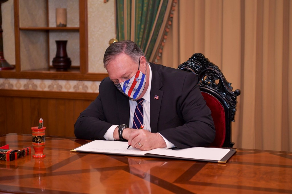 One Photos - RDK9QLd6HTRrwwoo0a3B8F7bH.jpeg