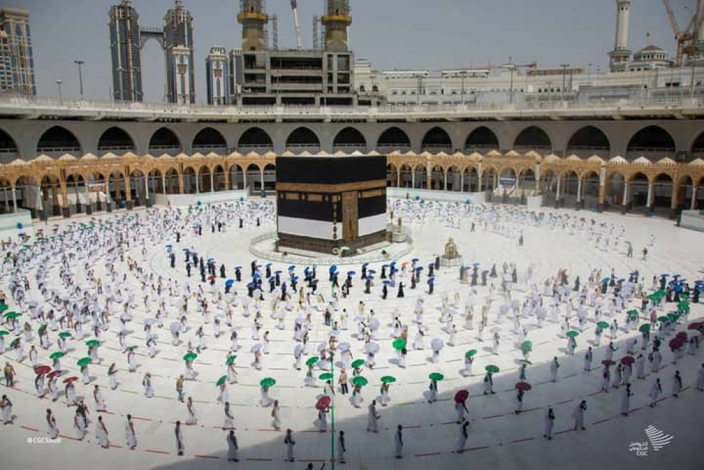 One Photos - Rd2XKE3sKuDbfiDESMWWEVPJj.jpg