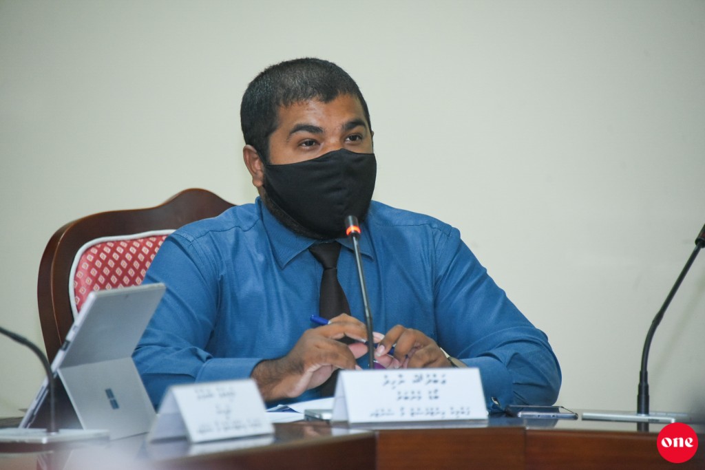 One Photos - TyV4vJSUq9ajoxMPYJVgTgmZD.jpg