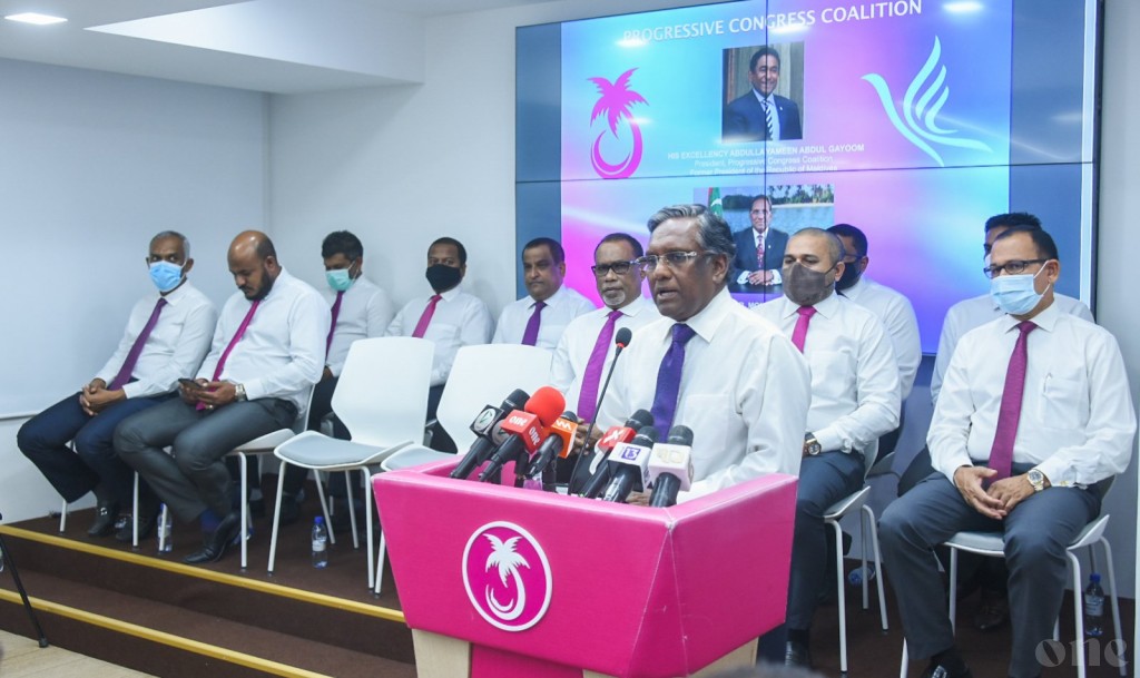 One Photos - UAgV5i8EuncyaMUJgUIWeg4Hf.jpg