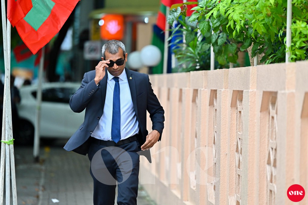 One Photos - ZAGNVFPm9a7sSUZkYYk2ib8YK.jpg