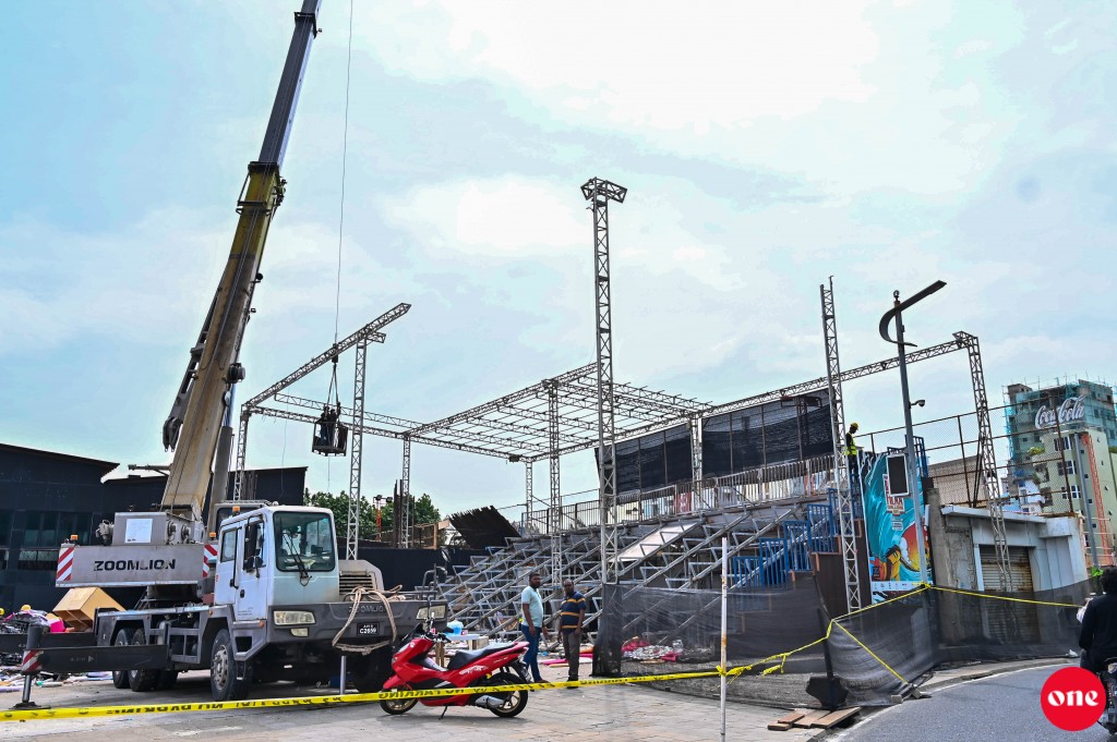 One Photos - aDIvNbtm4LxtU81JLJ2wNsCpj.jpg