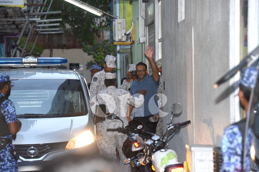 One Photos - agLacrJa0iOeVK2dUi5qY4CEg.jpg