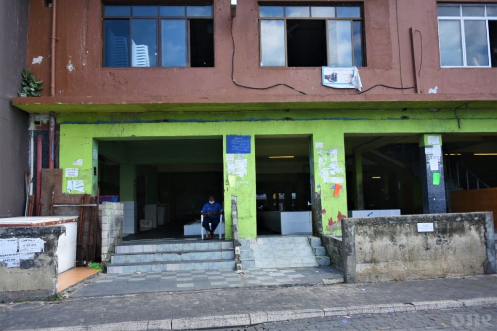 One Photos - ao55UtyHFaqZ9jVHIzlooA9vn.jpeg