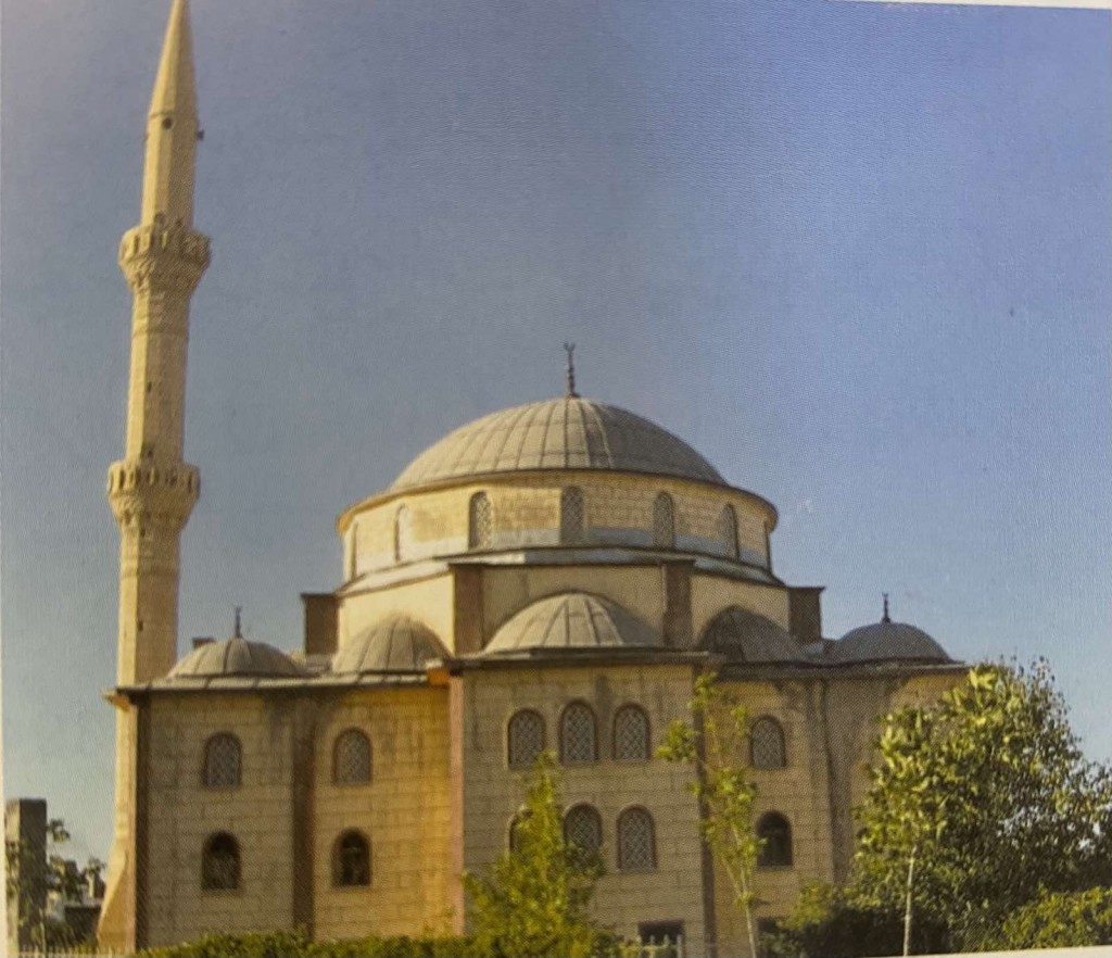One Photos - arQafu7CssnaG5hFeIamEvckQ.jpg