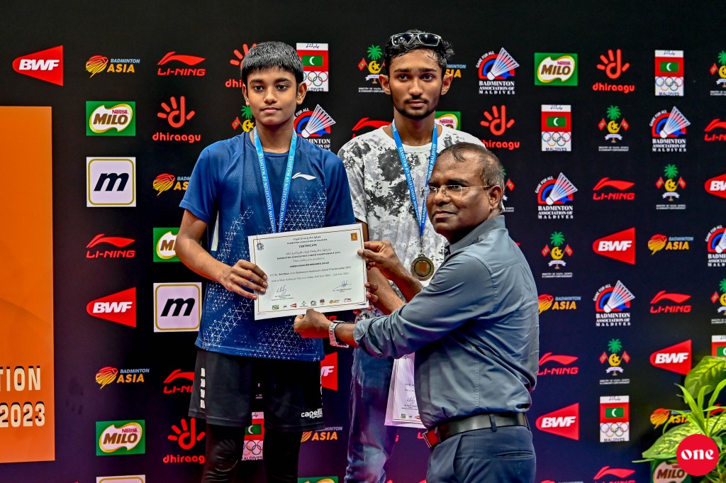 One Photos - dJoFH37dMm4Q4WbVy5VZs3XHQ.JPG