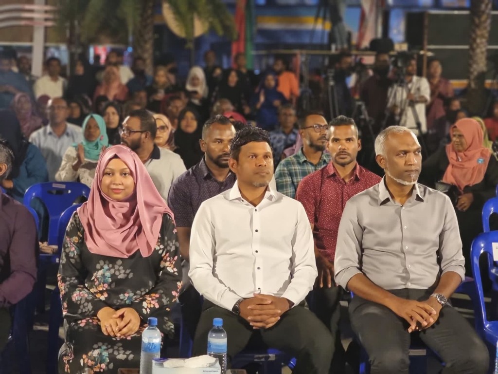 One Photos - dRfAuYHFI9lhsE004iG24riKK.jpg