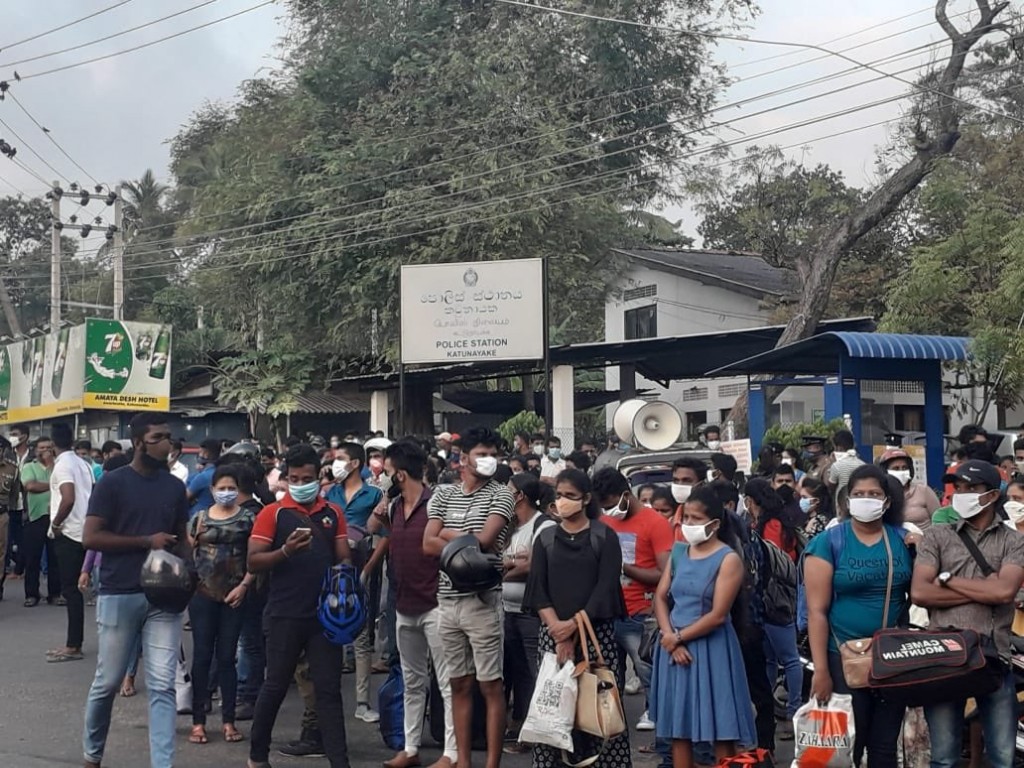 One Photos - dxVrCN2ERuA9UVIbcqYWnEceP.jpg