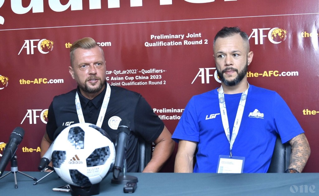 One Photos - etuJN7PkeLqp6y1HFLs7pHVxO.jpg