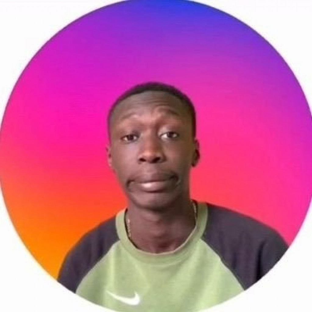 One Photos - gcQirywXzekeB7dpl3mrTaUad.jpg