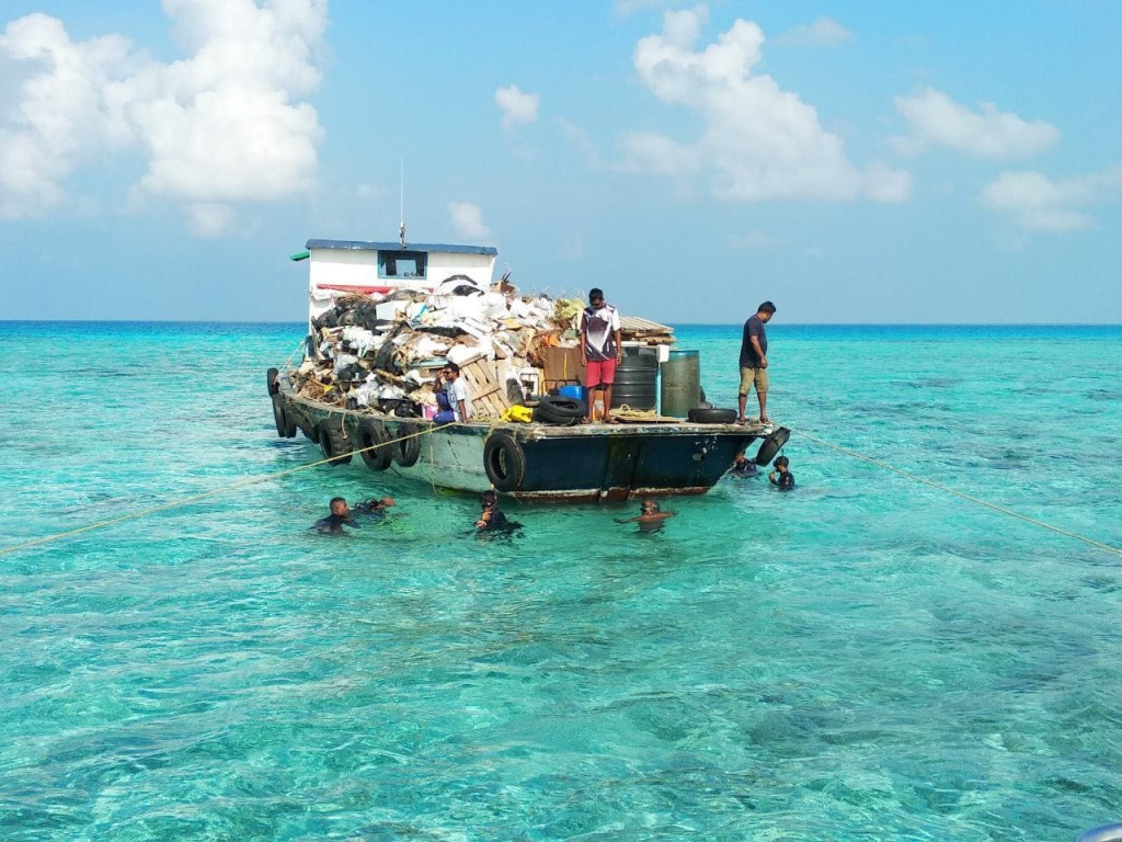 One Photos - iJRoF6dhoO3KMZE4GSdDYts17.jpg