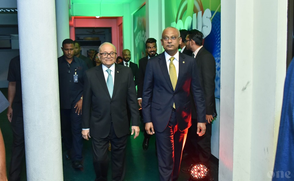 One Photos - iJiC3hnv9RjGUg7p1llGo8WWz.jpg