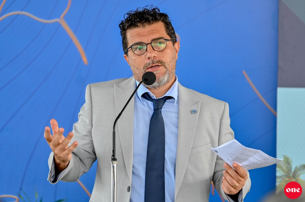 One Photos - kBq8q3EglOvTuNzDoU8otvyEN.JPG