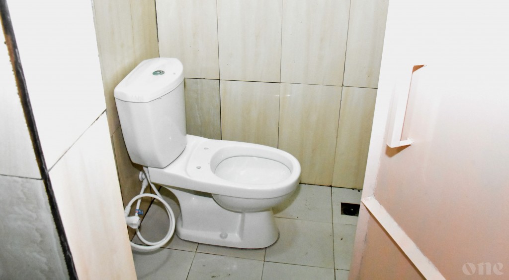 One Photos - mQtMU84ITmvXAPFdM7svJCiky.jpg