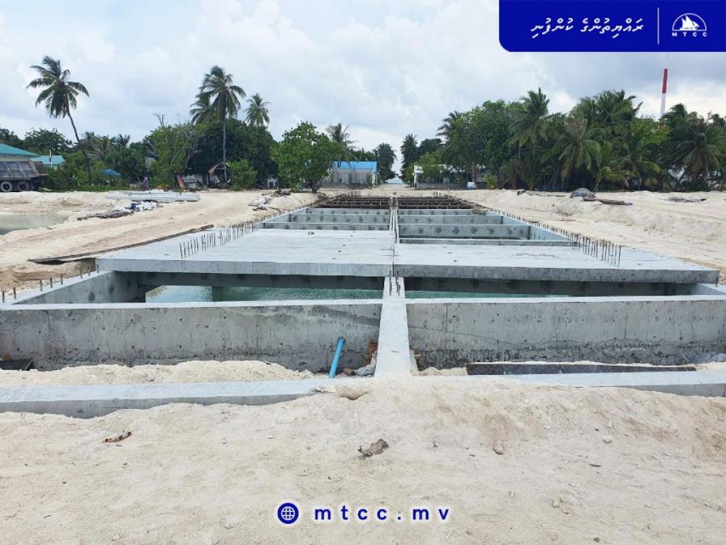 One Photos - mYJv5D5waeAA48YYgqrpF8BMK.jpg