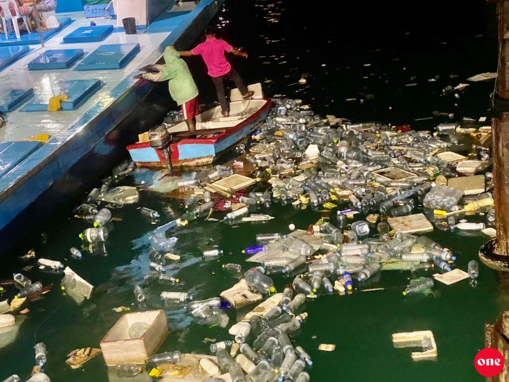 One Photos - oFIZ0RCnetbRjvD0InAouNDI0.jpg