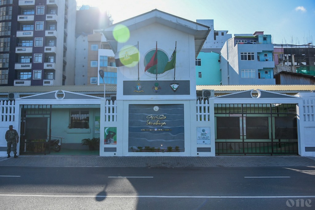 One Photos - pyO5qbOiFuRnGq0ChVmViwF96.jpg