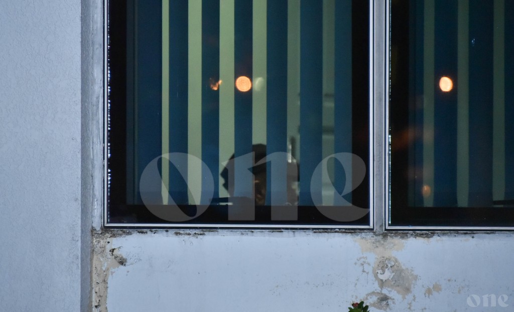 One Photos - ql1JdmpxPN80m7D8bvOs865ee.jpg