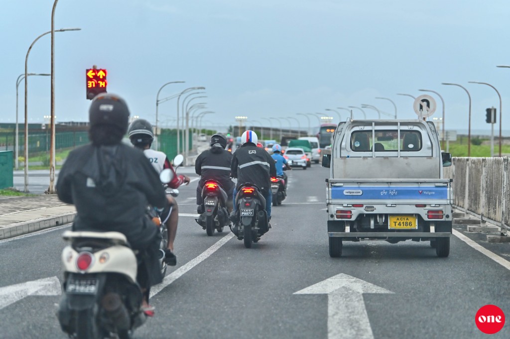 One Photos - qpyf9X4WRRvMb0zraRbYhNAhM.jpg