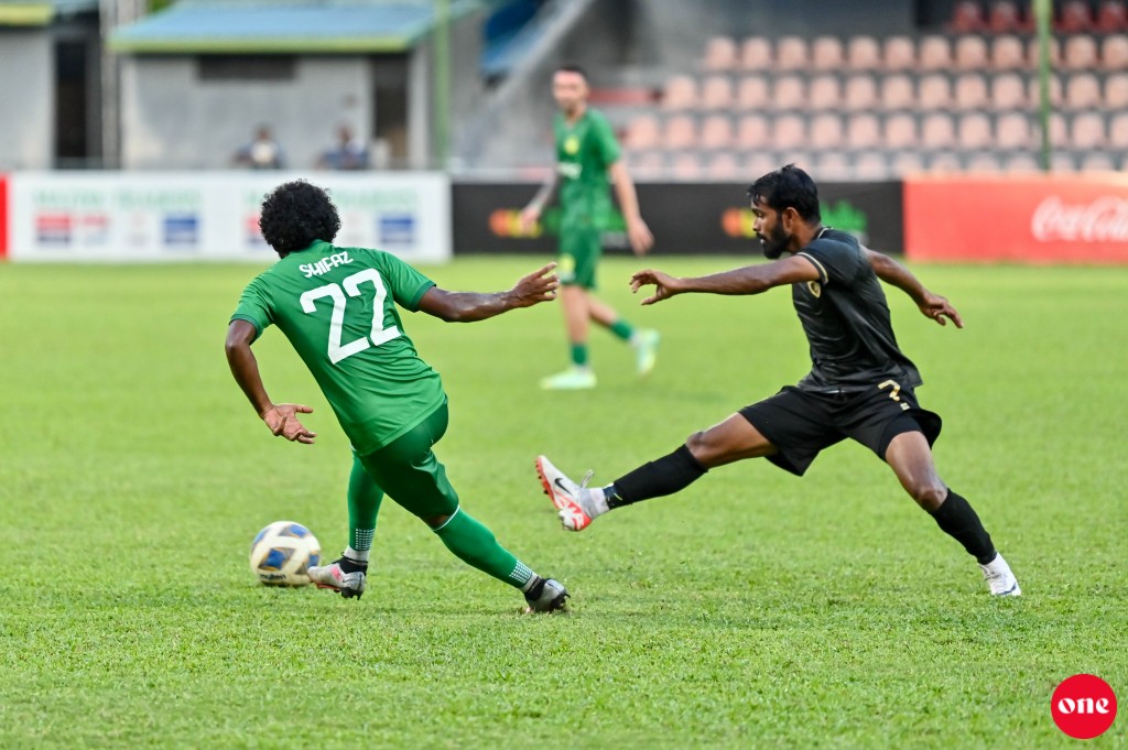 One Photos - rgy1tVgeCuhKPjXWB2Uzf7Gw0.jpg