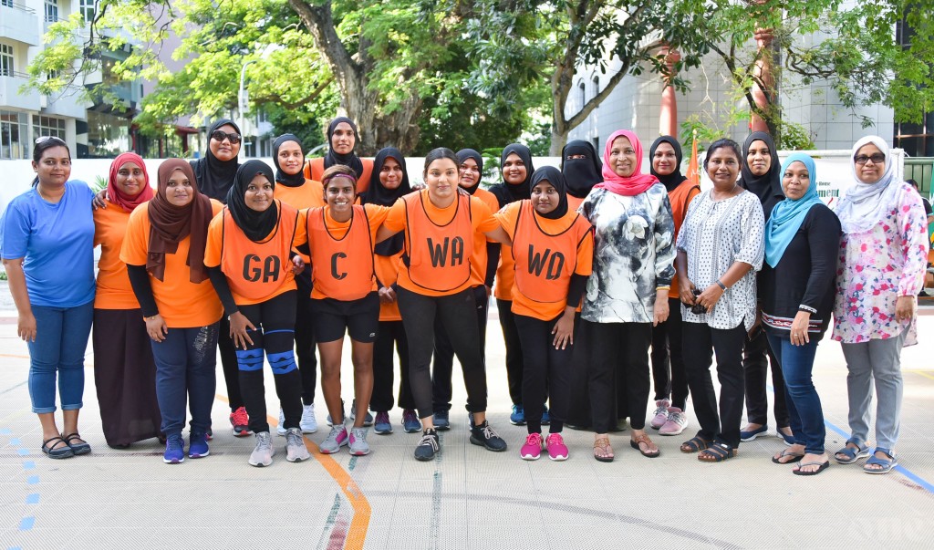One Photos - tK972TRFpyrQwwByahkH3LU33.jpg